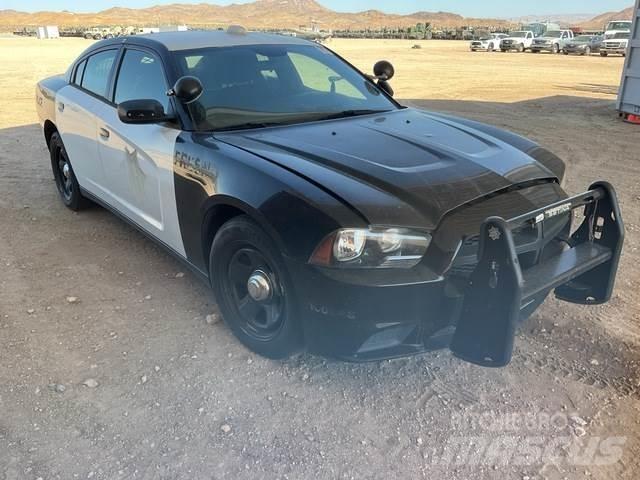 Dodge Charger Automašīnas