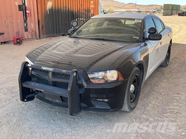 Dodge Charger Automašīnas