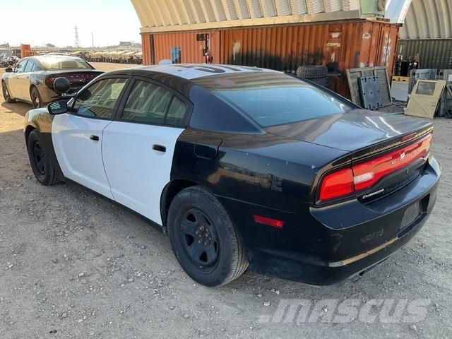 Dodge Charger Automašīnas