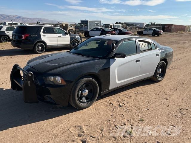 Dodge Charger Automašīnas