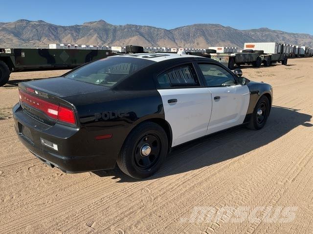 Dodge Charger Automašīnas