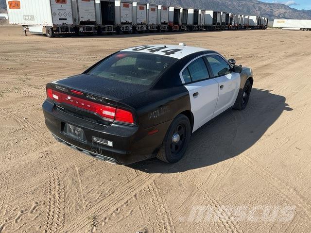 Dodge Charger Automašīnas