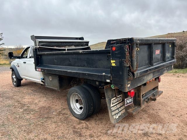 Dodge Ram 5500 Pašizgāzējs