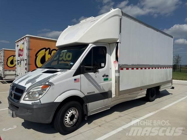 Dodge Sprinter Furgons