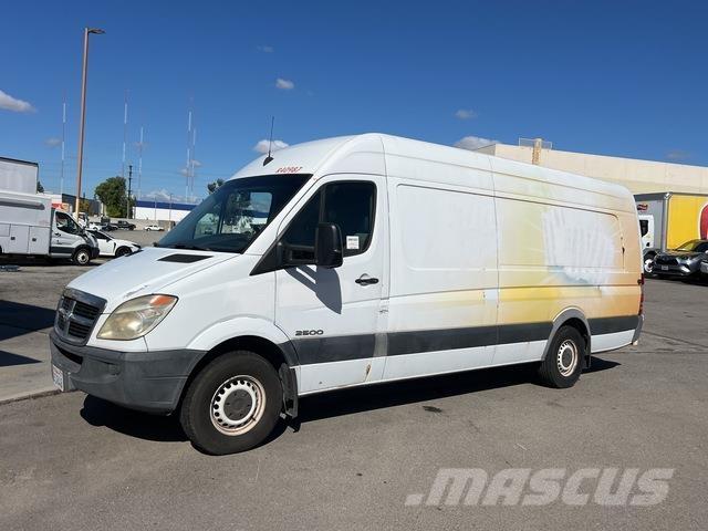 Dodge Sprinter Preču pārvadāšanas furgoni