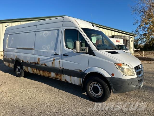 Dodge Sprinter Preču pārvadāšanas furgoni