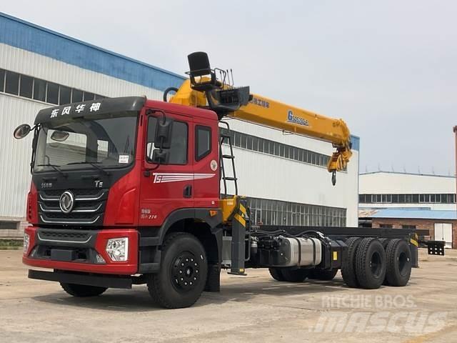 Dongfeng T15 Smagās mašīnas ar celtni