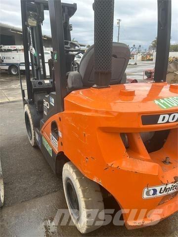 Doosan D30S7 Autokrāvēji - citi