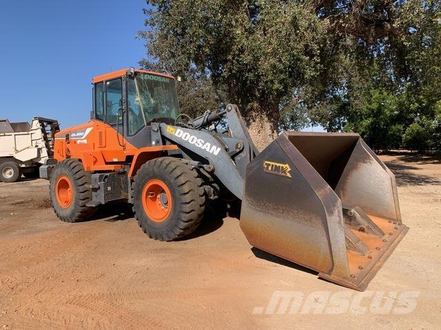 Doosan DL250-5 Iekrāvēji uz riteņiem