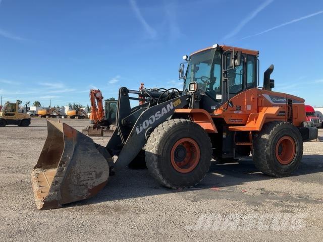 Doosan DL250-5 Iekrāvēji uz riteņiem