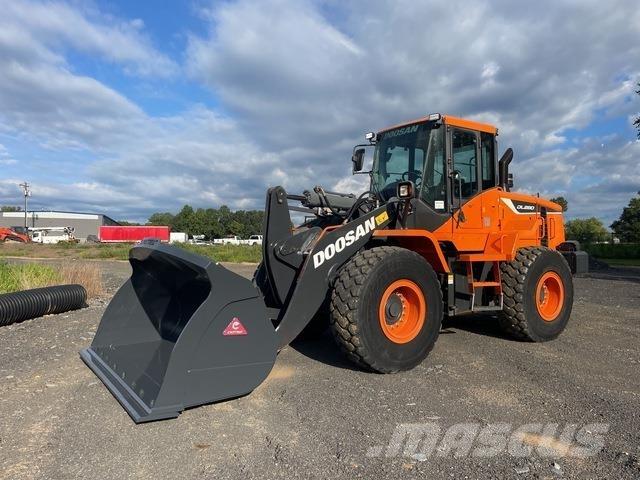 Doosan DL280-5 Iekrāvēji uz riteņiem