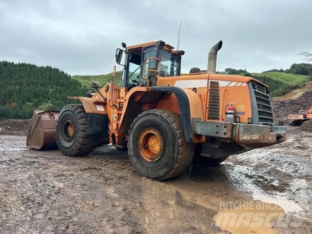 Doosan DL400 Iekrāvēji uz riteņiem