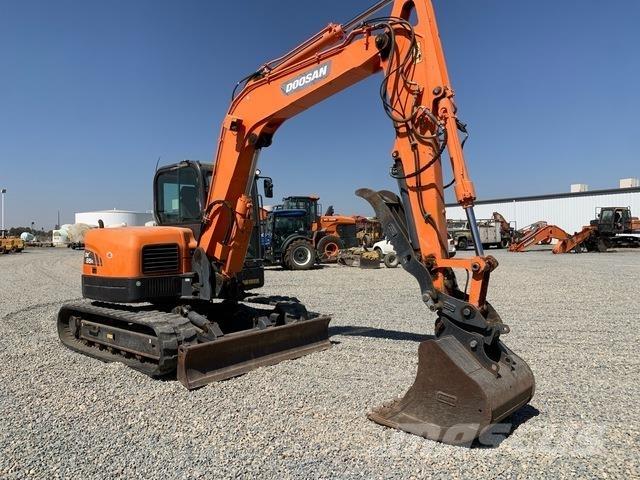 Doosan DX85R-3 Kāpurķēžu ekskavatori