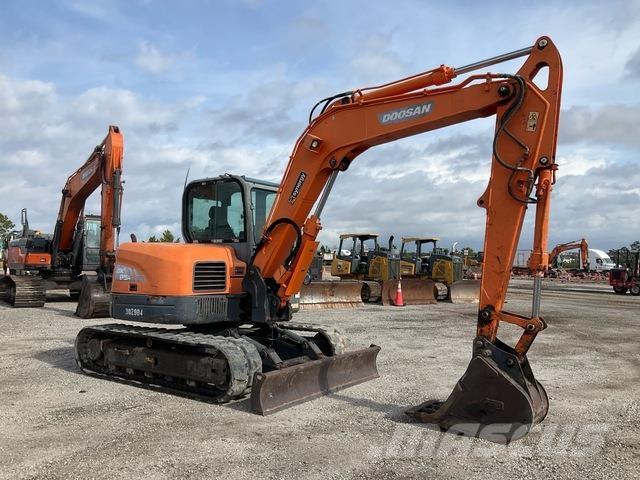 Doosan DX85R-3 Kāpurķēžu ekskavatori