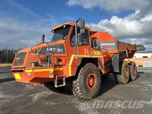 Doosan MT31 Artikulētie pašizgāzēji