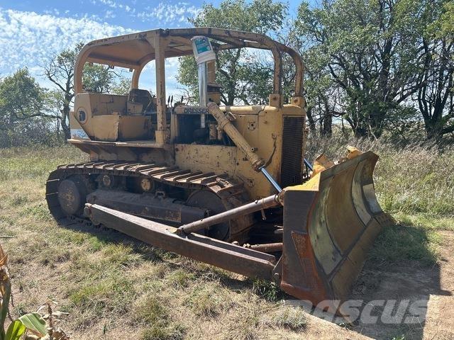 Dresser TD20C Kāpurķēžu buldozeri