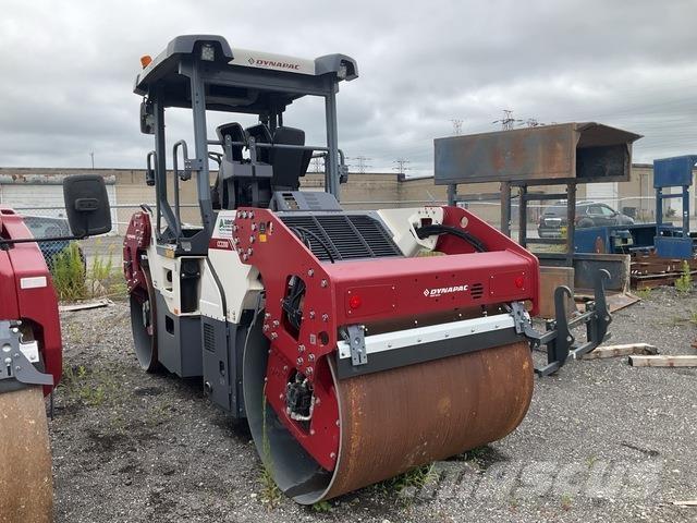 Dynapac CC2200 Divvalču grunts veltņi