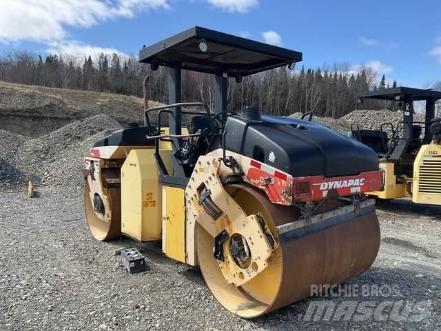 Dynapac CC422 Divvalču grunts veltņi