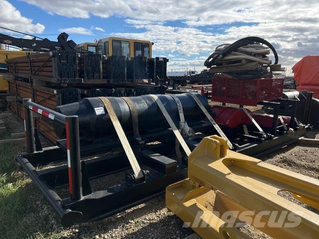  Earthtool Hidrauliskie pāļu āmuri