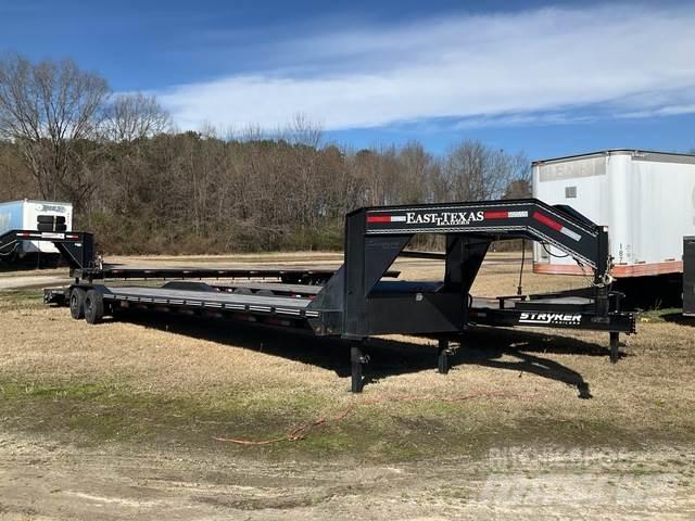 East Mfg Texas Auto pārvadāšanas treileri