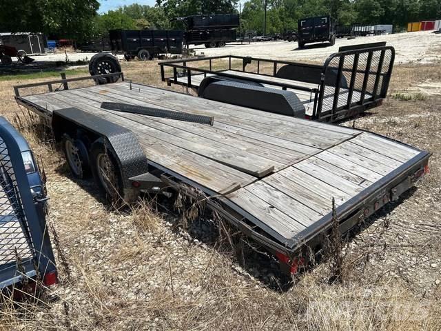 East Mfg Texas Auto pārvadāšanas treileri