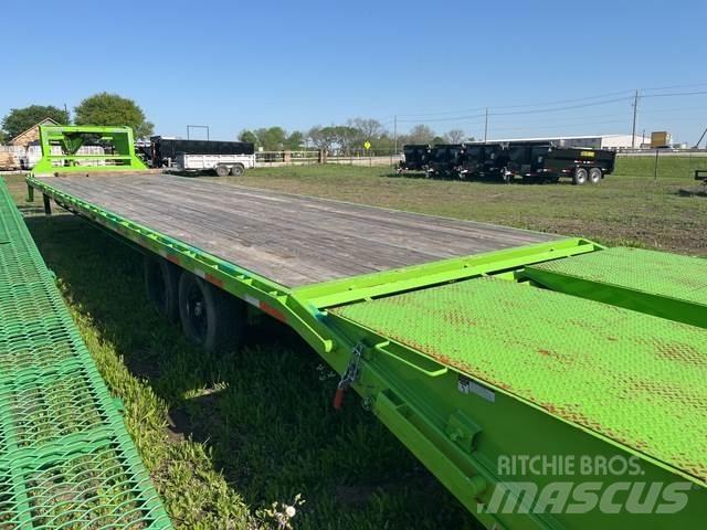 East Mfg Texas Auto pārvadāšanas treileri
