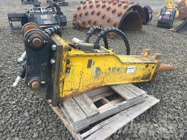 Epiroc MB1200 Āmuri/Drupinātāji