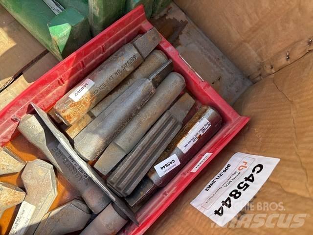 Esco  Citas sastāvdaļas