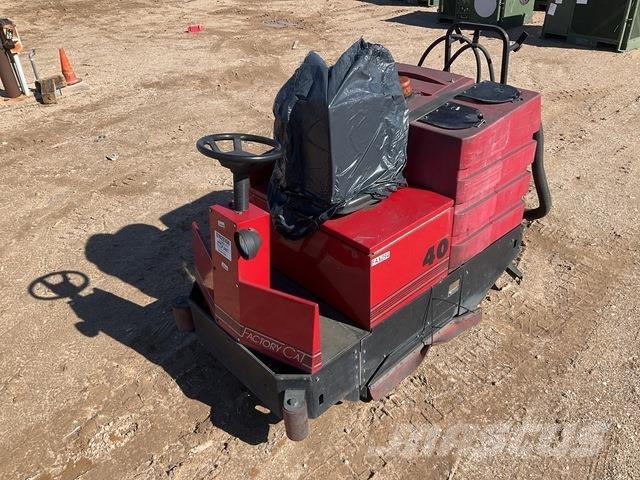 Factory Cat  Iekštelpu slaucīšanas iekārtas