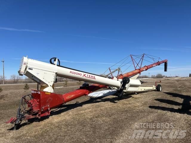 Farm King 1684 Graudu kaltes