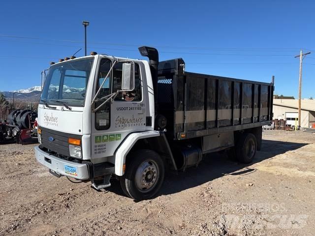 Ford CF8000 Pašizgāzējs