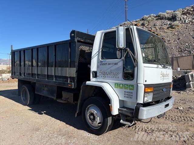 Ford CF8000 Pašizgāzējs