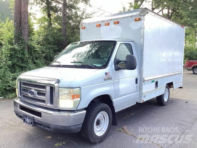 Ford E-250 Preču pārvadāšanas furgoni