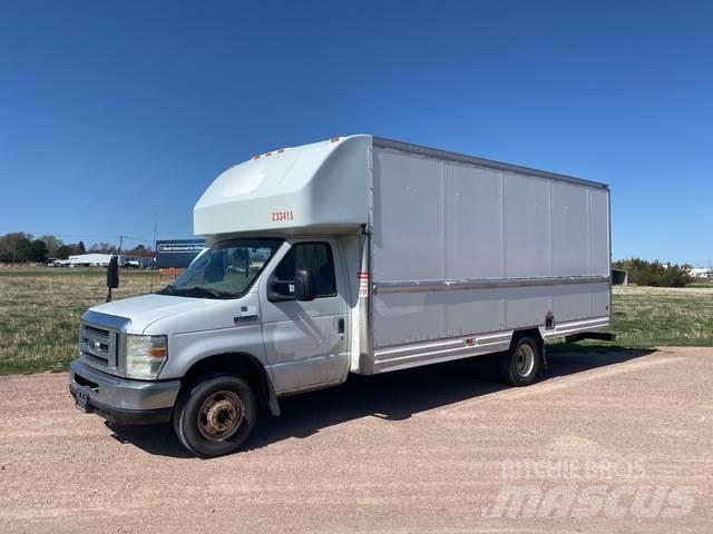 Ford E-350 Preču pārvadāšanas furgoni