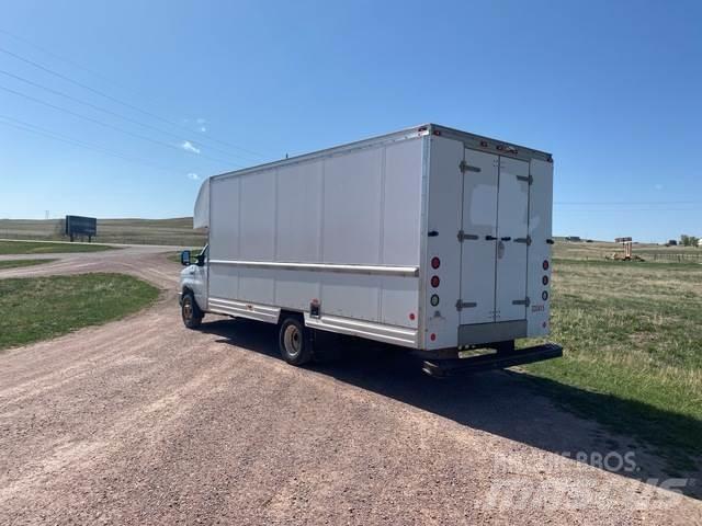 Ford E-350 Preču pārvadāšanas furgoni