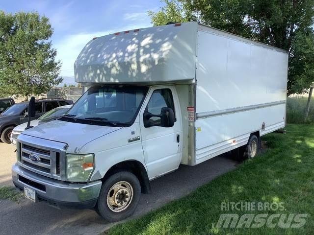 Ford E-350 Furgons