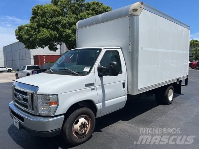 Ford E-350 Furgons
