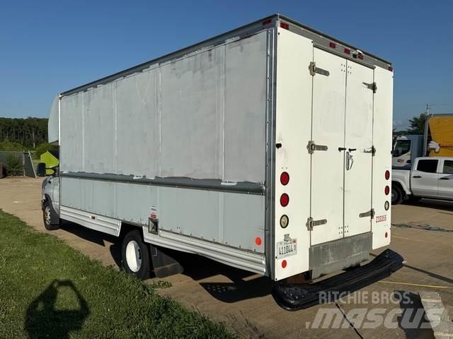 Ford E-350 Preču pārvadāšanas furgoni
