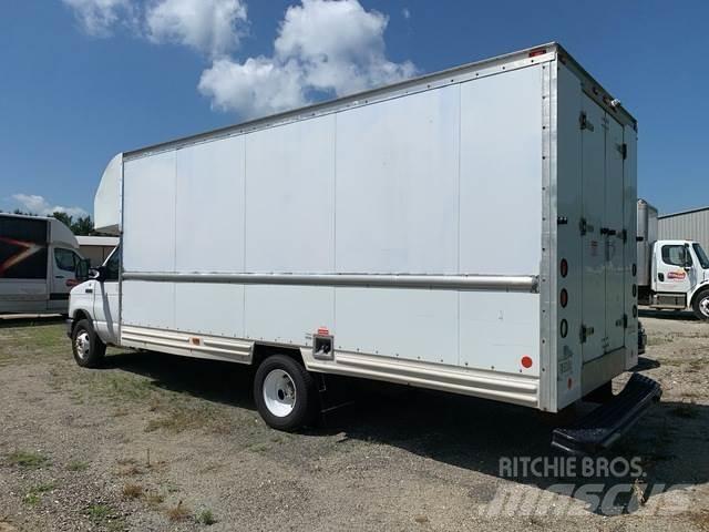 Ford E-350 Furgons