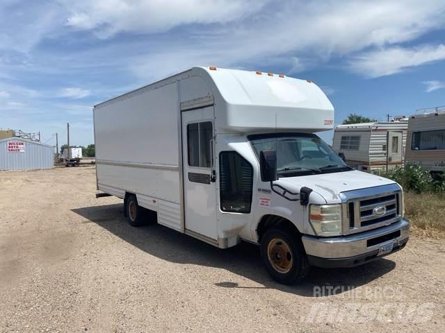 Ford E-350 Furgons