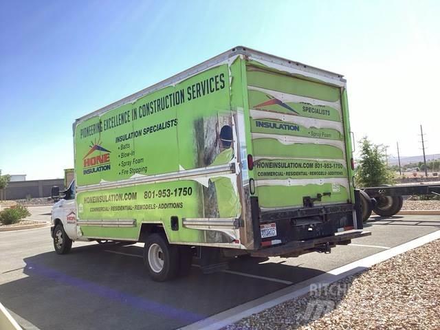 Ford E-350 Furgons