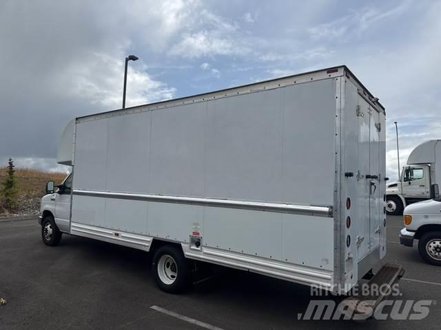 Ford E-350 Preču pārvadāšanas furgoni