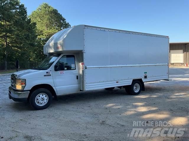 Ford E-350 Furgons