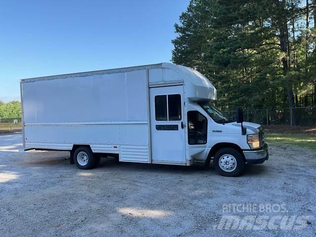 Ford E-350 Furgons