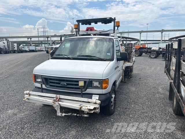 Ford E-350 Pilsētas atkritumvedēji