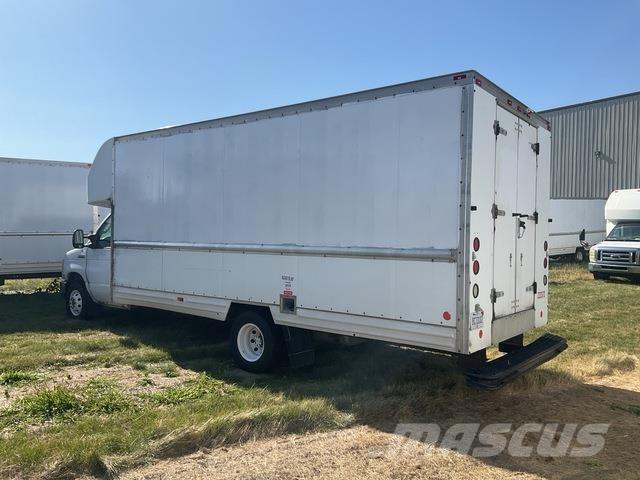 Ford E-350 Furgons