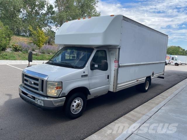 Ford E-350 Furgons