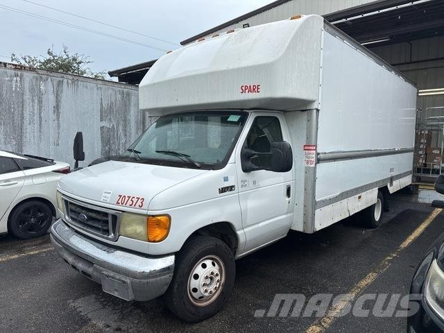Ford E-350 Furgons