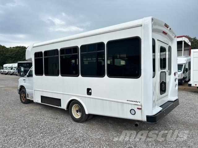 Ford E-350 Mikroautobusi