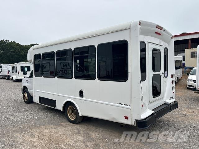 Ford E-350 Mikroautobusi